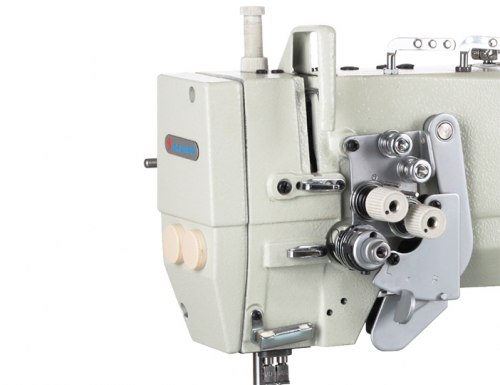 Двухигольная швейная машина челночного стежка Shunfa SF875-5D