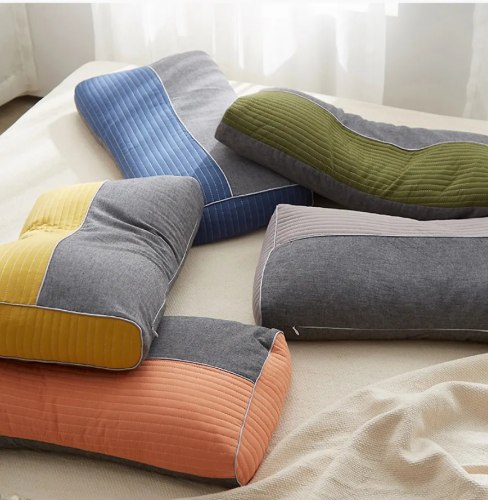 Подушка с наполнителем из гречневой лузги "Оранжевая" / арт. 288-25