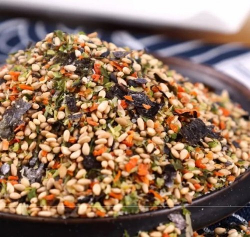 Приправа-посыпка для риса 100 гр. овощная со вкусом морепродуктов SEAWEED (Сивид) / арт. 287-250