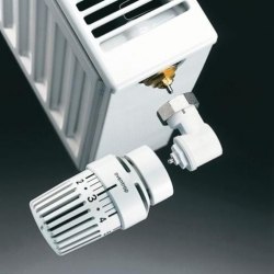 Угловой адаптер для термоголовки Oventrop