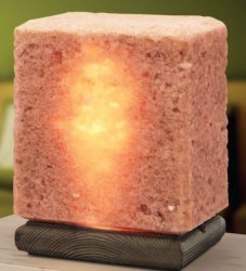 Соляная лампа из Крымской Розовой соли 4 кг на деревянной подставке Соляная баня